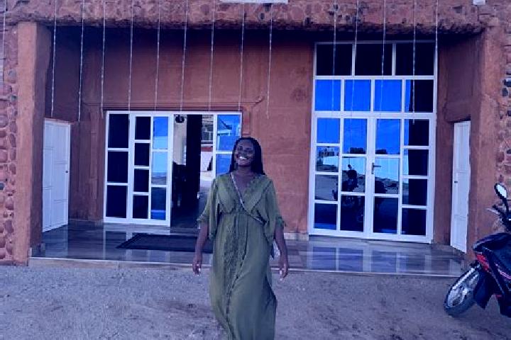 Maya, 22 — Escort in Lome, Togo