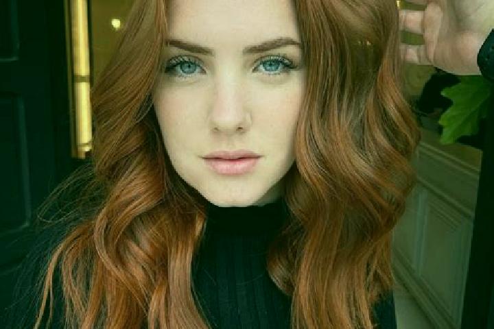 Maya, 23, a auburn blue-eyed ebony companion based in Krikil. Offering Dinner Date, Travel Companion. Available for incall and outcall, day and evening dates.
