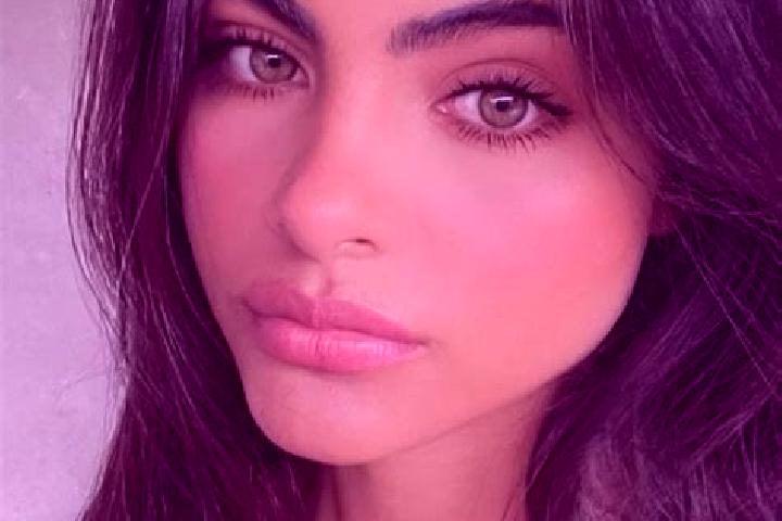 Maya, 23, a black dark-eyed caucasian companion based in Piqueras. Offering Tantra, Duos, A-Level, GFE, Dinner Date. Available for incall and outcall, overni...