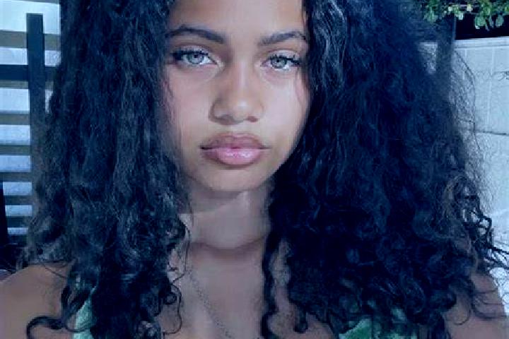 Maya, 23, a chestnut green-eyed mixed companion based in Espinosa de Cerrato. Offering BDSM, Fetish, Massage, Erotic Massage. Available for incall and outcal...