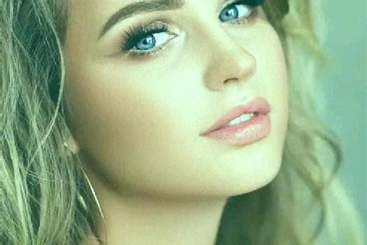 Maya, 23, a dark blonde blue-eyed caribbean companion based in Skattkaerr. Offering CIM, Dinner Date. Available for incall and outcall, overnight bookings av...