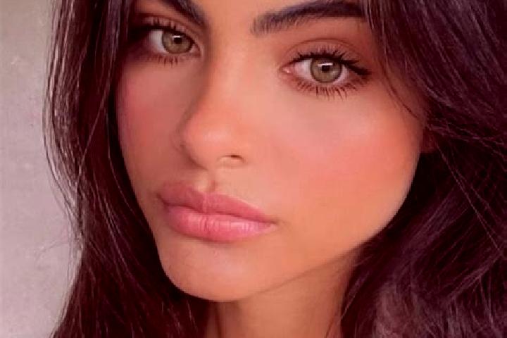 Maya, 23, a dark blonde green-eyed latina companion based in Domba. Offering Deep French Kissing, Couples, Massage, BDSM, Overnight. Available for incall and...