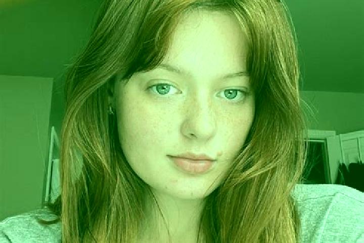 Maya, 23, a red green-eyed caucasian companion based in Padurisu. Offering A-Level, Travel Companion, Couples. Available for incall and outcall, overnight bo...