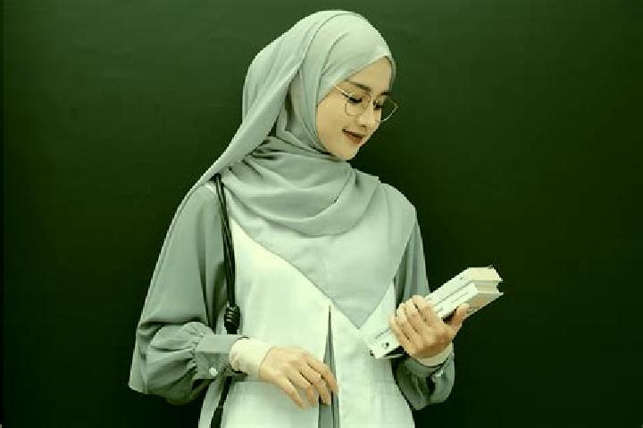 Maya, 23 — Escort in Banjar Belatung, Indonesia