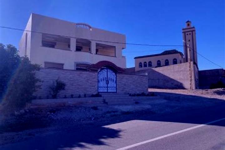 Maya, 23 — Escort in Bouizazarene Ihaddadene, Morocco