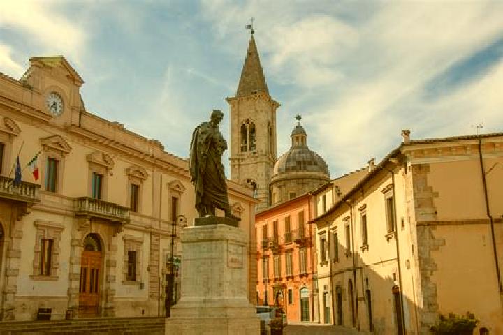 Maya, 23 — Escort in Civitella Messer Raimondo, Italy
