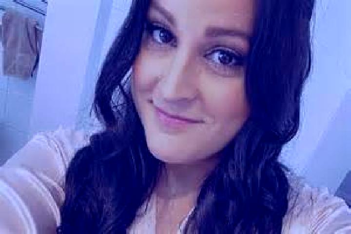 Maya, 23 — Escort in Gunn, Australia