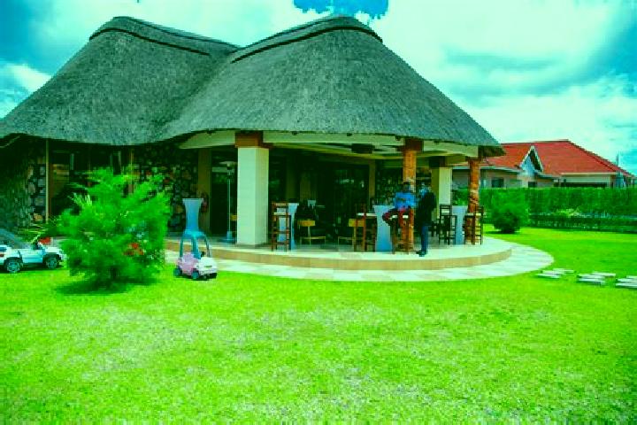 Maya, 23 — Escort in Kiboga, Uganda