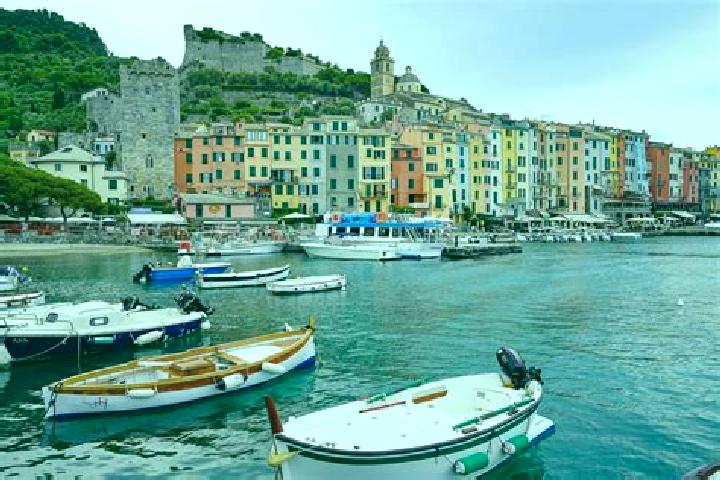 Maya, 23 — Escort in Portovenere, Italy