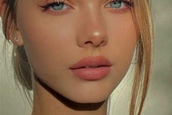 Maya, 24, a blonde blue-eyed middle eastern companion based in Alexandra. Offering CIM, Domination, Party Girl. Available for incall and outcall, overnight b...
