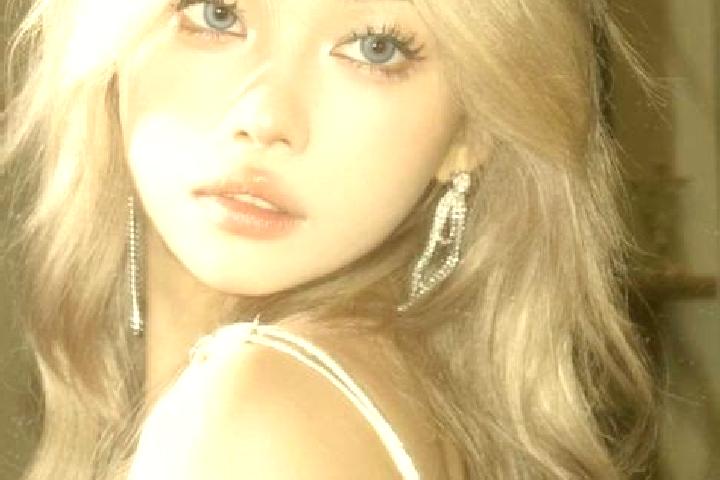 Maya, 24, a platinum blonde hazel-eyed asian companion based in Boseroth. Offering A-Level, Domination, Striptease. Available for incall and outcall, day and...