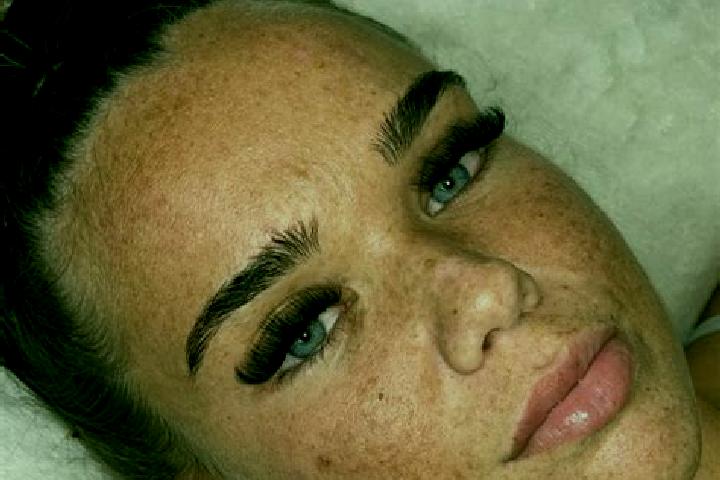 Maya, 24 — Escort in Aldridge, United Kingdom