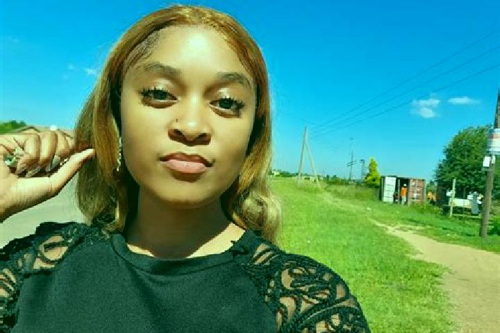 Maya, 24 — Escort in Manyana, Botswana