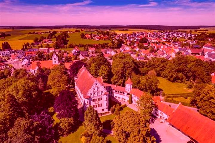 Maya, 24 — Escort in Mittelbiberach, Germany