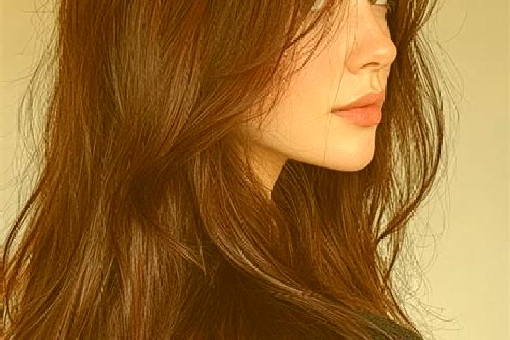 Maya, 25, a auburn brown-eyed mixed companion based in Pakong. Offering Massage, Domination, Fetish. Available for incall and outcall, day and evening dates.