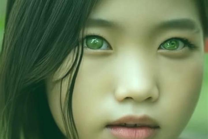 Maya, 25, a black green-eyed asian companion based in Kgapamadi. Offering GFE, 69, Fetish. Available for incall and outcall, overnight bookings available.