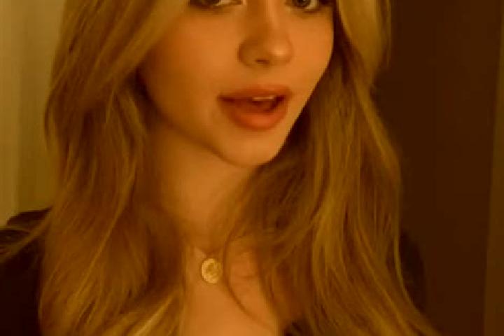 Maya, 25, a blonde hazel-eyed caribbean companion based in Perquenco. Offering BDSM, A-Level, Erotic Massage. Available for incall and outcall, day and eveni...
