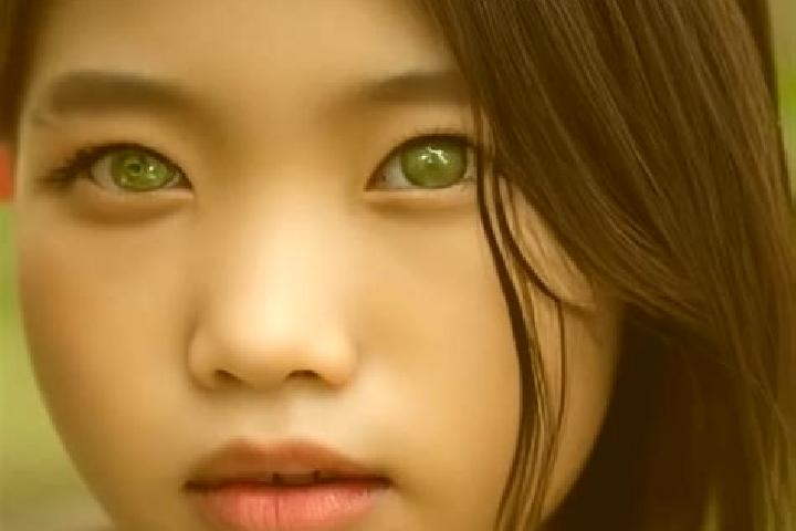 Maya, 25, a chestnut green-eyed asian companion based in El Cocuy. Offering Dinner Date, Striptease, Overnight. Available for incall and outcall, day and eve...