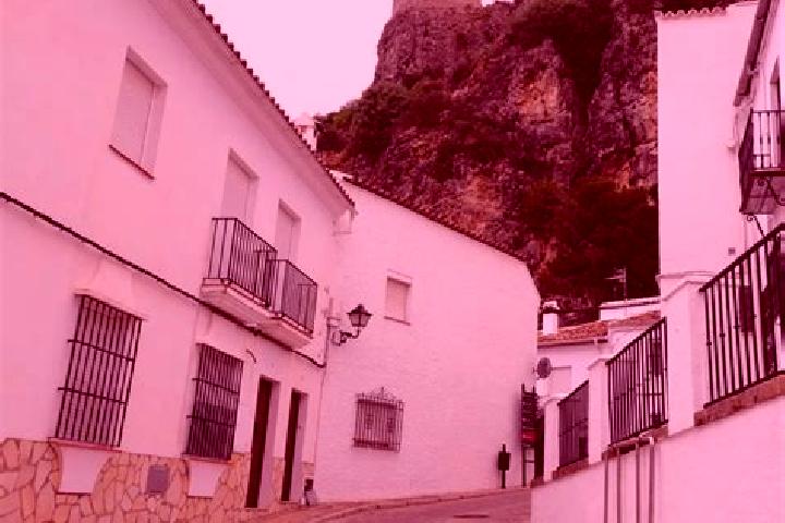 Maya, 25 — Escort in La Roca de la Sierra, Spain