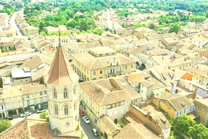 Maya, 25 — Escort in Neussargues, France