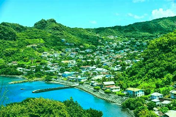 Maya, 25 — Escort in Old Montrose, Saint Vincent and the Grenadines