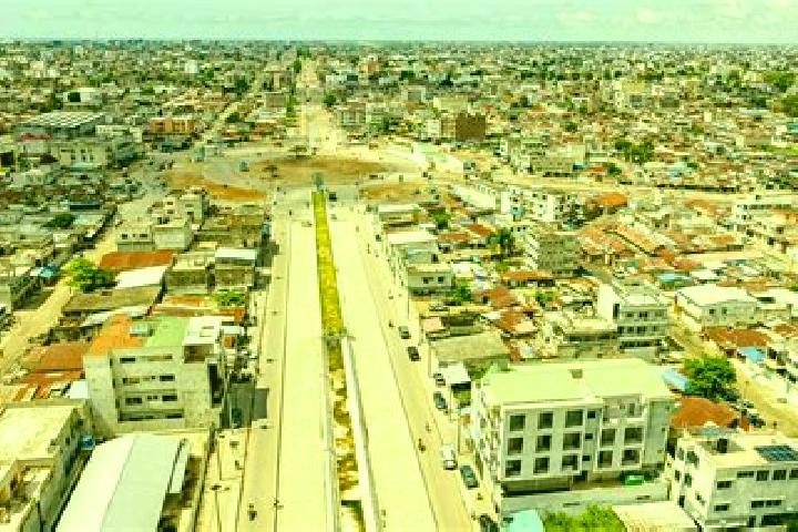 Maya, 25 — Escort in Save, Benin