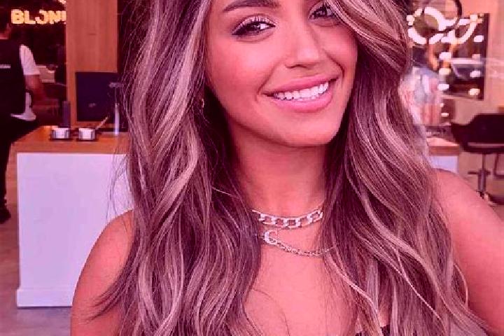 Maya, 26, a blonde dark-eyed middle eastern companion based in Salalah. Offering A-Level, Duos, Deep French Kissing. Available for incall and outcall, day an...