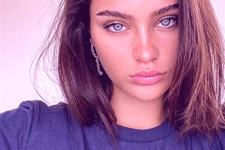 Maya, 26, a brunette blue-eyed indian companion based in Yuendumu. Offering Girlfriend Experience, GFE, A-Level, Dinner Date, Massage. Available for incall a...