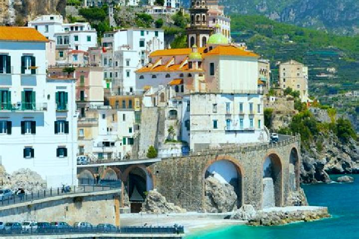 Maya, 26 — Escort in Chiesa, Italy