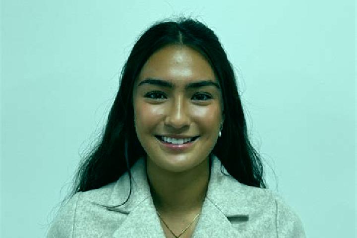Maya, 26 — Escort in Moores Hill, United States