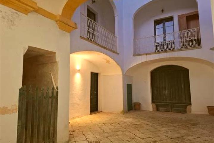 Maya, 26 — Escort in Morciano di Leuca, Italy