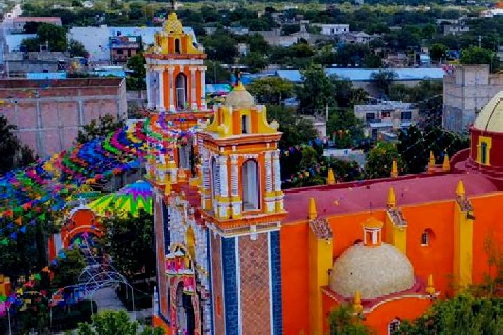 Maya, 26 — Escort in San Marcos Tlacoyalco, Mexico