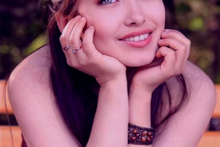 Maya, 27, a auburn blue-eyed asian companion based in Meneou. Offering Striptease, Prostate Massage, Fetish. Available for incall and outcall, day and evenin...