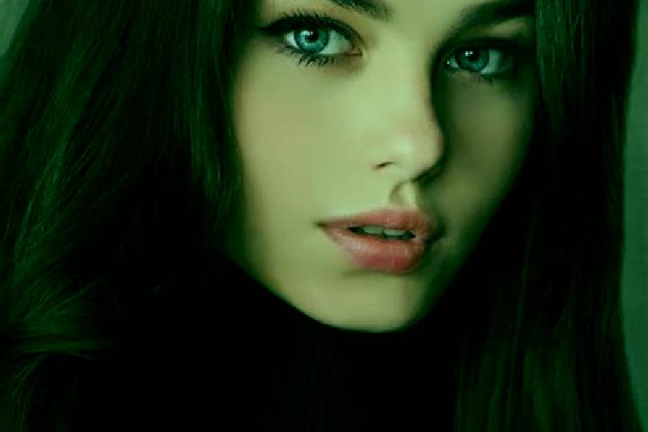Maya, 27, a black green-eyed caucasian companion based in Palmar Chico. Offering Roleplay, Duos, Party Girl. Available for incall and outcall, day and evenin...