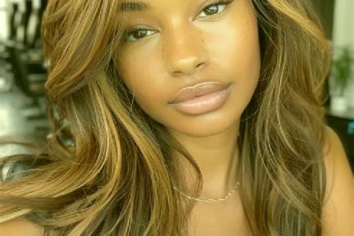 Maya, 27, a dark blonde dark-eyed mixed companion based in Samson. Offering Erotic Massage, CIM, 69, Girlfriend Experience, Prostate Massage. Available for i...