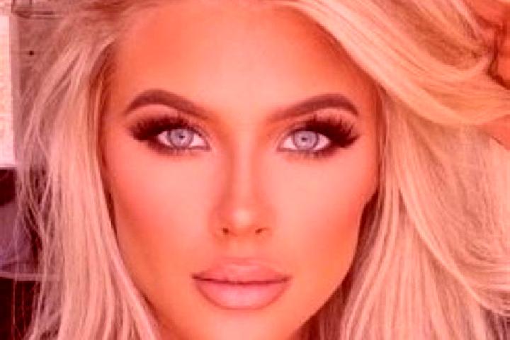 Maya, 27, a platinum blonde green-eyed ebony companion based in Fox River. Offering Striptease, CIM, Erotic Massage. Available for incall and outcall, day an...