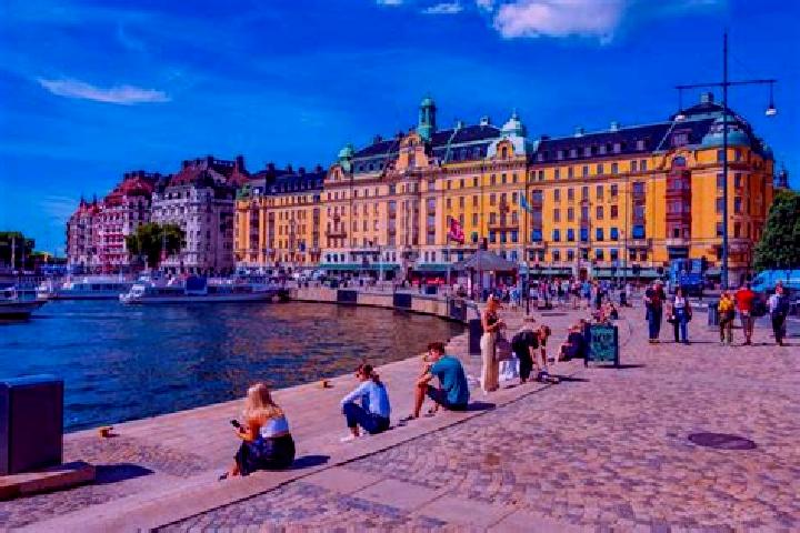 Maya, 27 — Escort in Arsunda, Sweden