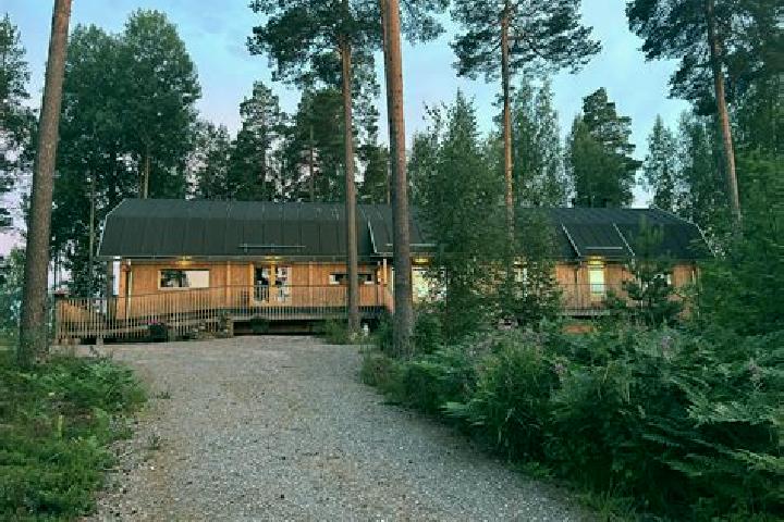 Maya, 27 — Escort in Maentsaelae, Finland
