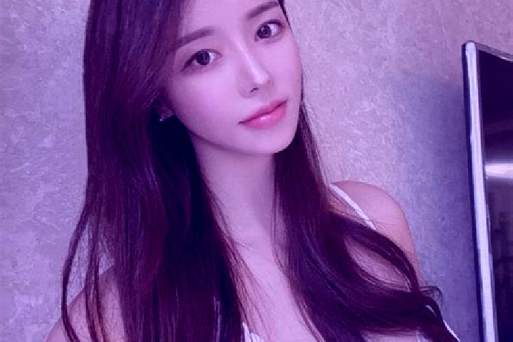 Maya, 27 — Escort in Maozui, China