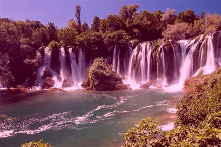 Maya, 27 — Escort in Matuzici, Bosnia and Herzegovina