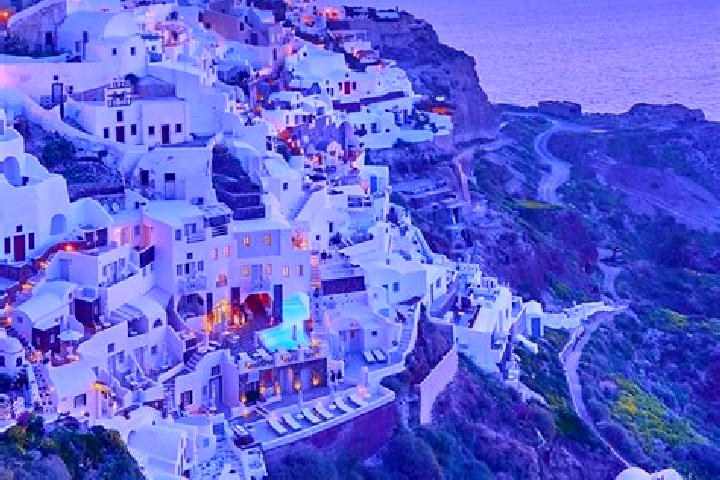 Maya, 27 — Escort in Peteinos, Greece