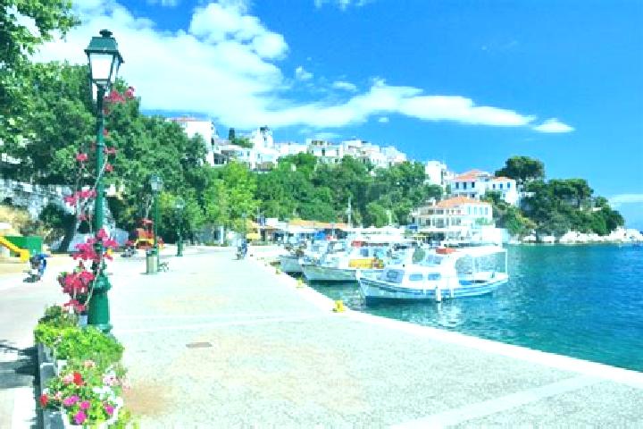 Maya, 27 — Escort in Skiathos, Greece