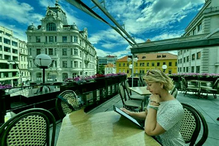 Maya, 27 — Escort in Strekov, Slovakia