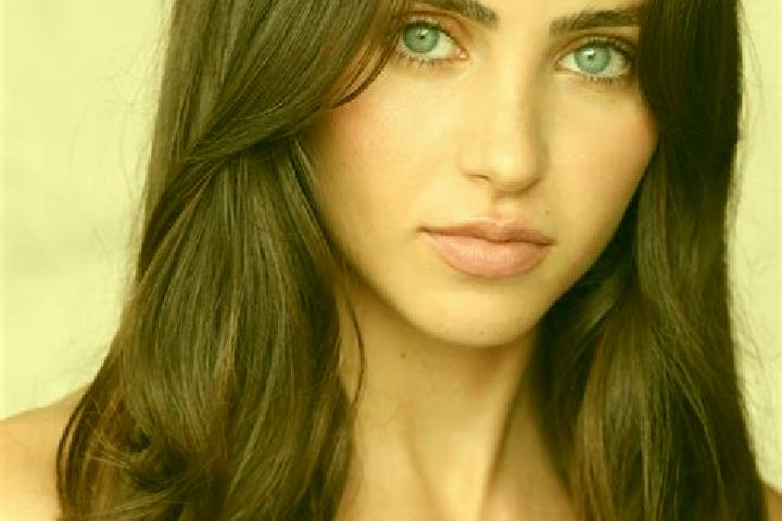 Maya, 28, a auburn brown-eyed mixed companion based in Bacina. Offering Girlfriend Experience, OWO, Domination. Available for incall and outcall, day and eve...