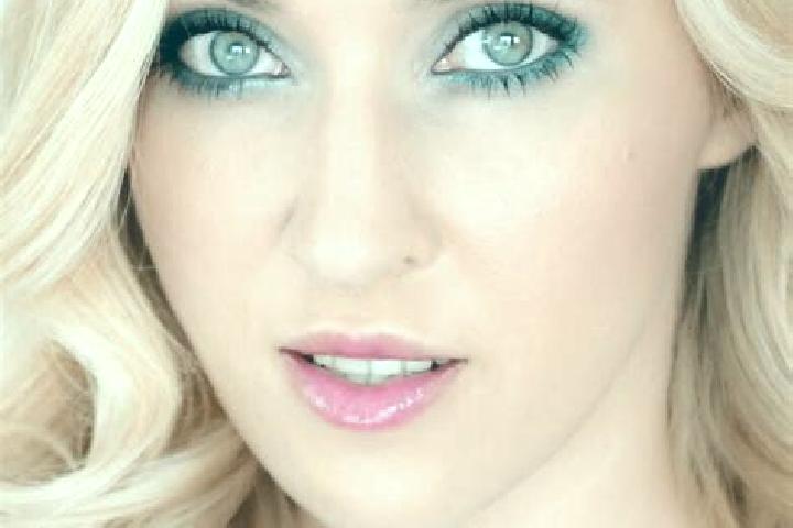 Maya, 28, a blonde green-eyed mediterranean companion based in Nova Era. Offering Striptease, Prostate Massage, Fetish, Travel Companion. Available for incal...