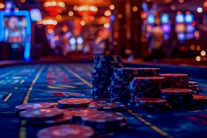 Maya, 28 — Escort in Casinos, Spain