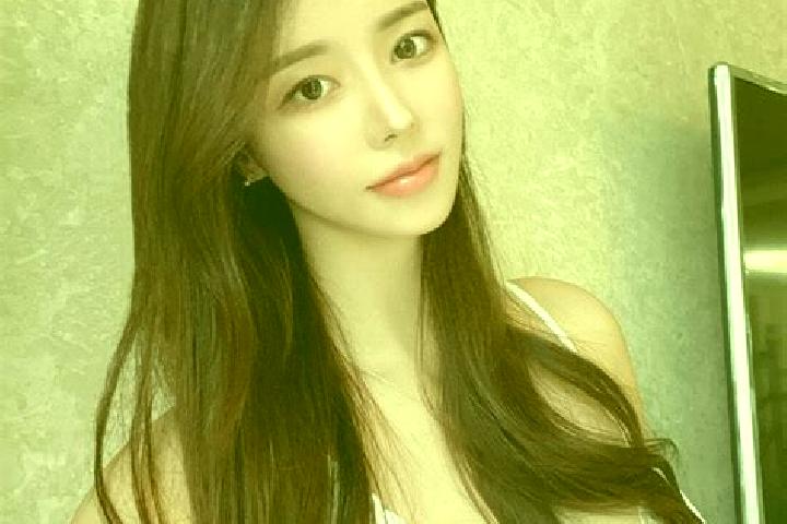 Maya, 28 — Escort in Macun, China