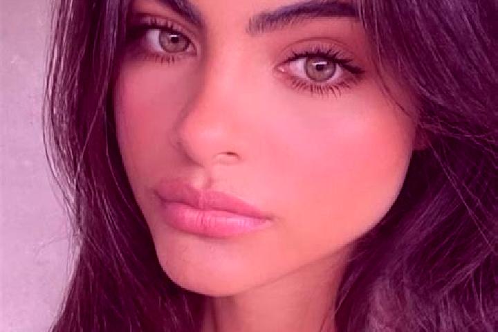 Maya, 29, a black dark-eyed indian companion based in Marle. Offering Erotic Massage, Striptease, Party Girl. Available for incall and outcall, overnight boo...