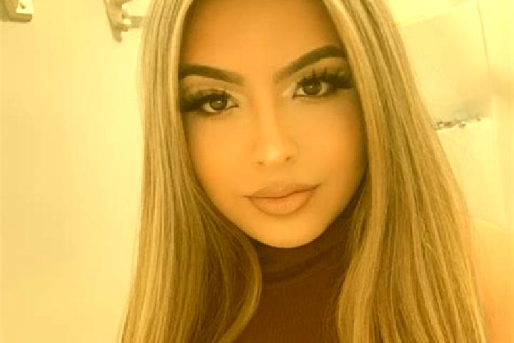 Maya, 29, a blonde brown-eyed latina companion based in Langres. Offering Dinner Date, Overnight, Deep French Kissing, Striptease. Available for incall and o...
