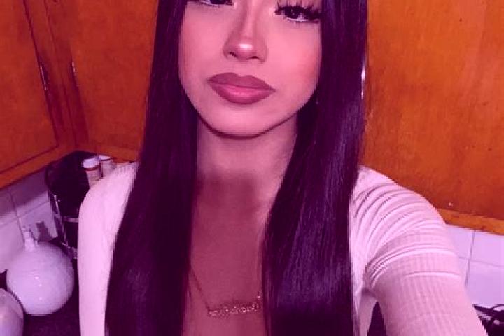 Maya, 29, a red dark-eyed latina companion based in Westende. Offering Prostate Massage, Striptease, Travel Companion, A-Level, Domination. Available for inc...